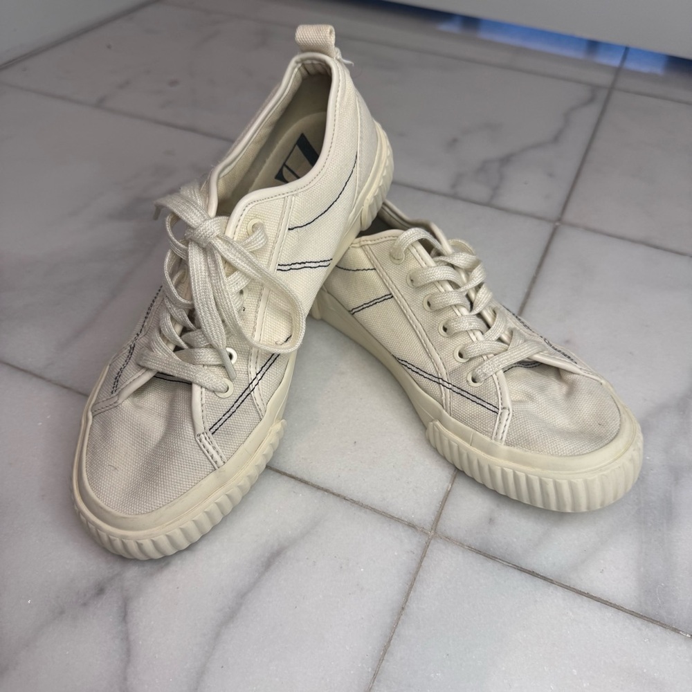 Zara Cream Canvas Sneakers